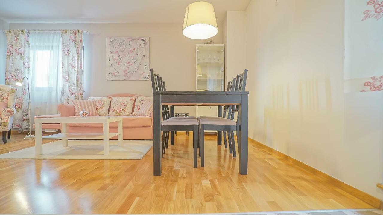 Cn2I Luxury Accommodation/Privilegio8 布拉索夫 外观 照片